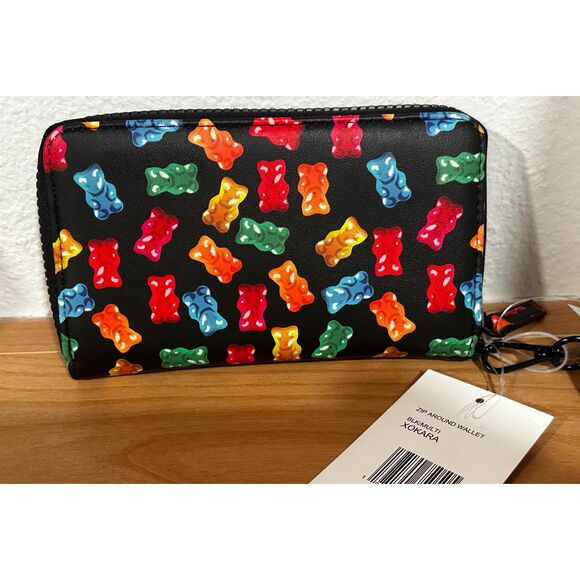 Betsey Johnson Zip Around Black Gummi Bear Multi Wristlet NWT - Picture 2 of 7